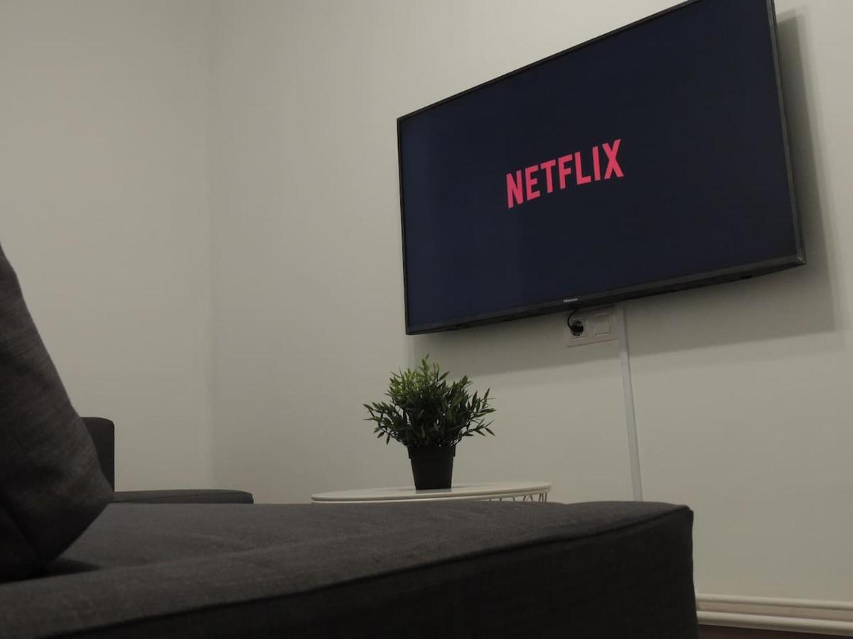 Precioso Piso En Oviedo, Parking, Wifi Y Netflix By Delabra Apartments Eksteriør bilde